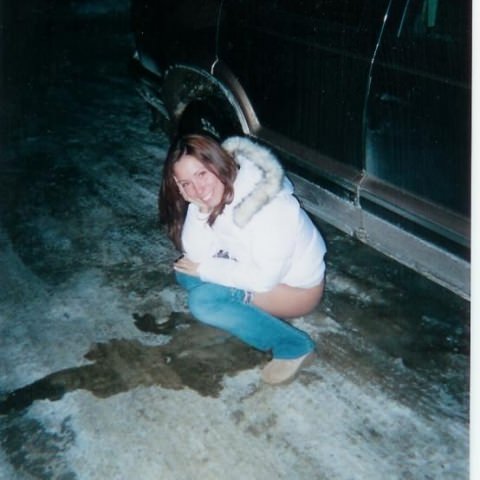 Пьяные девушки писают: 120 мокрых фото Пьяные девушки писают: 120 мокрых фото