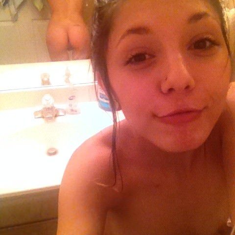 Моя писька, попа и сиськи: из архива студентки Моя писька, попа и сиськи: из архива студентки