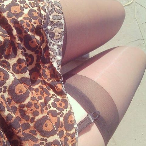 Молодые сучки в чулках, селфи: 85 отборных фото