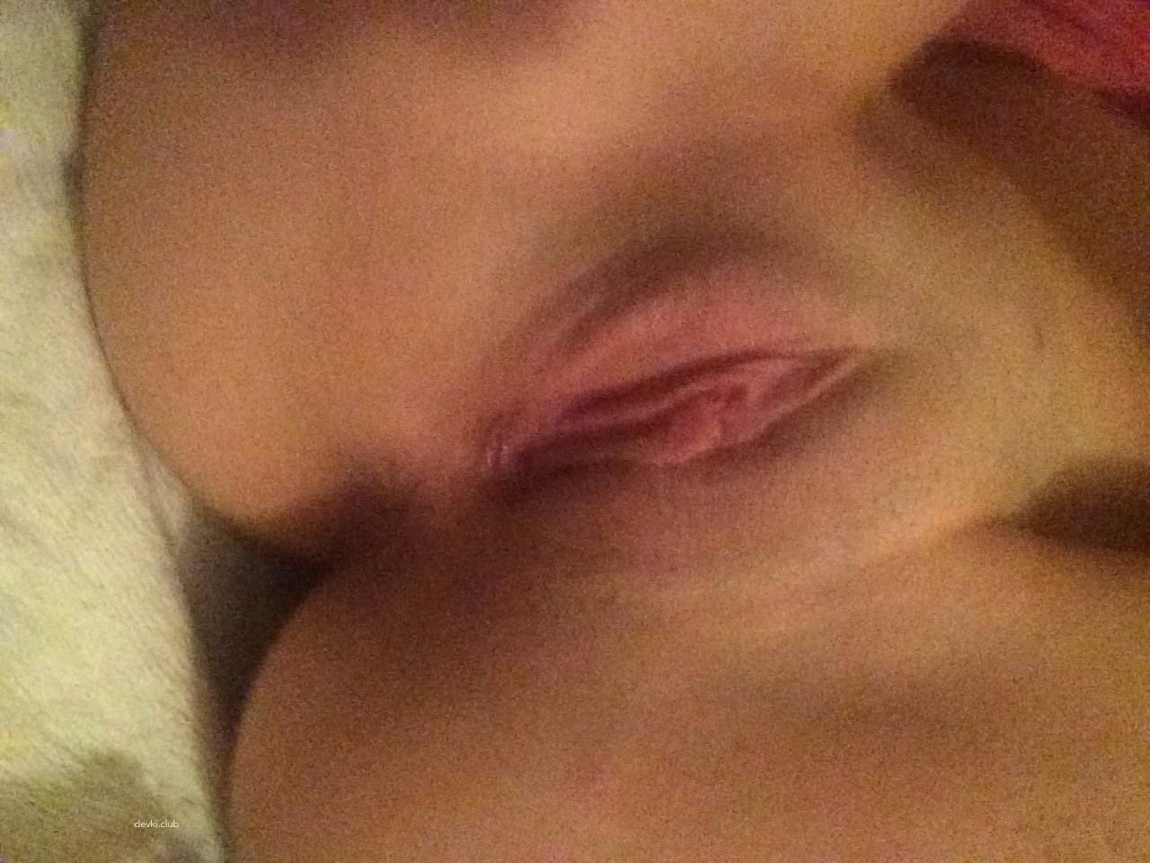 Брюнетка дня: зеркала