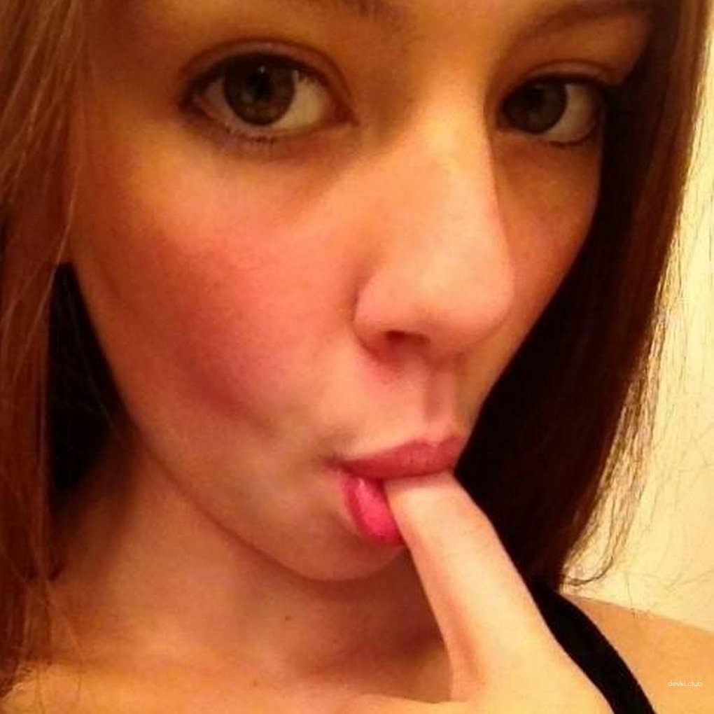 Шатенка дня: hot ass