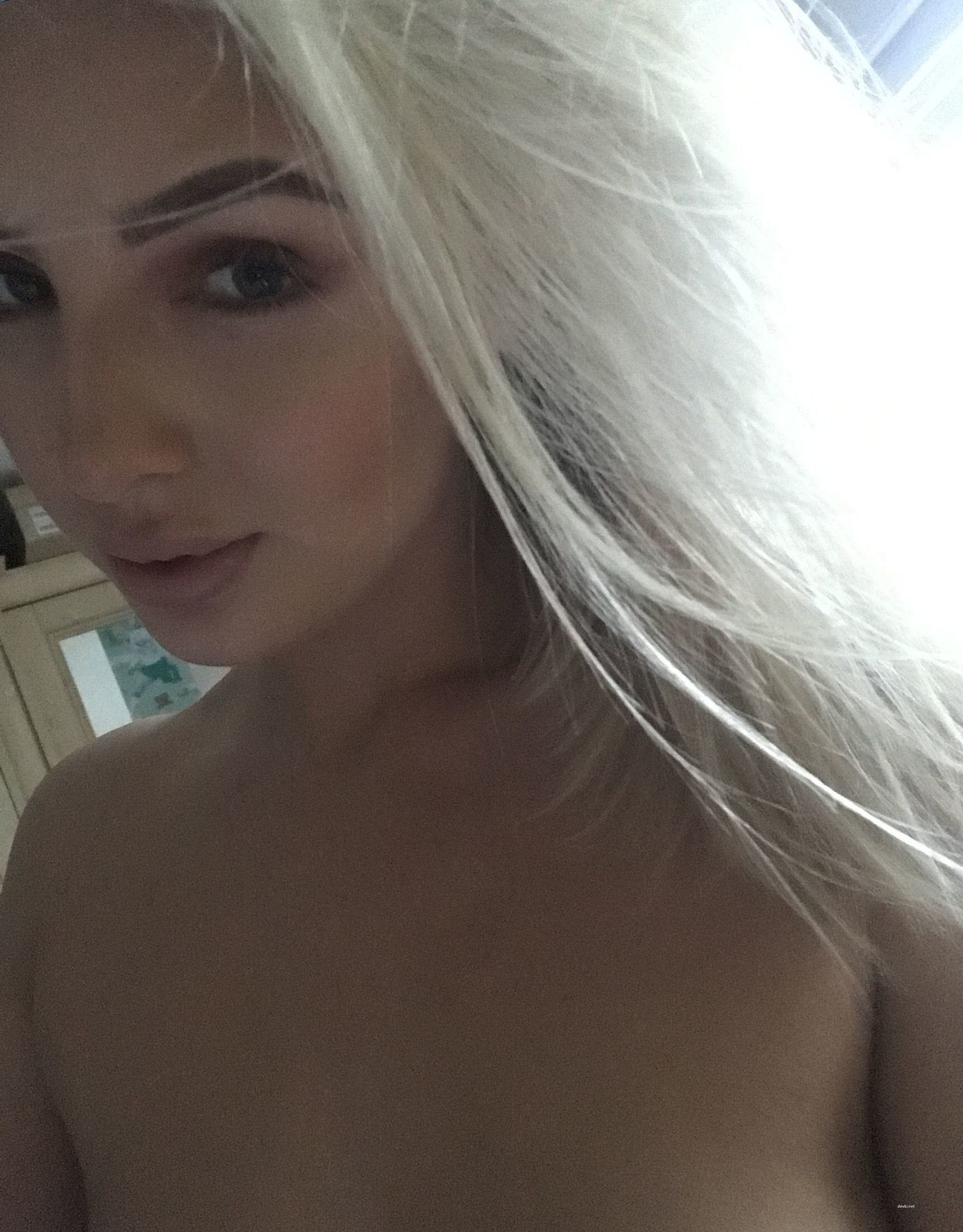 Блондинка дня: постельная фея