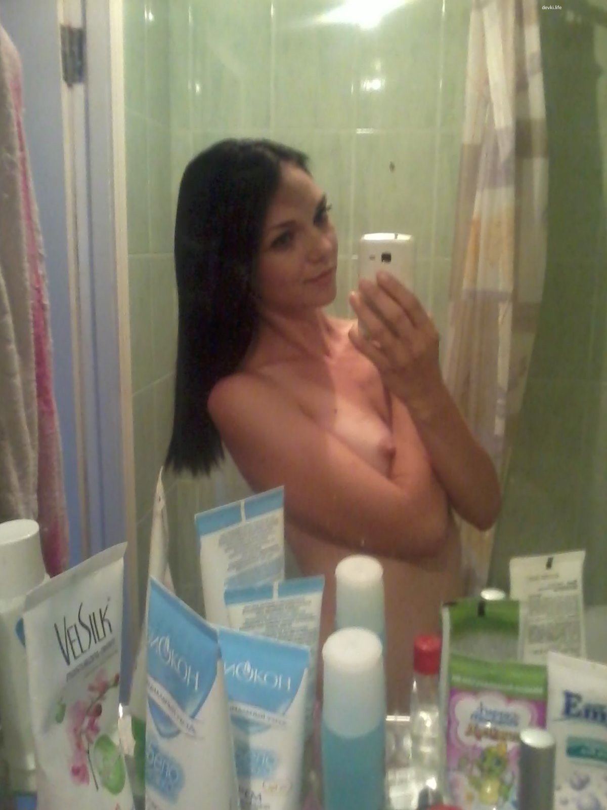 Шатенка дня: основной инстинкт