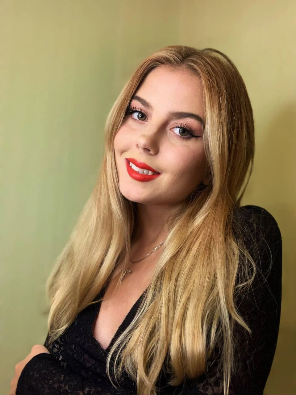 Блондинка дня: домашка от Наташки