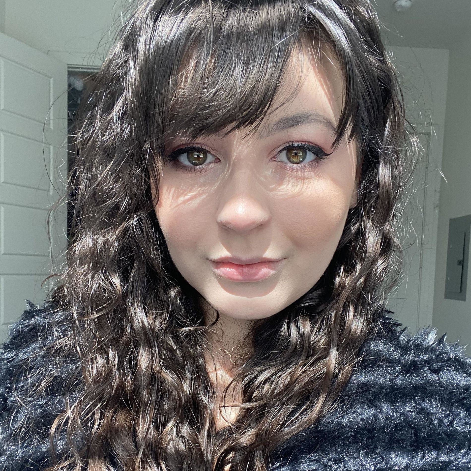 Брюнетка дня: домашка от Наташки