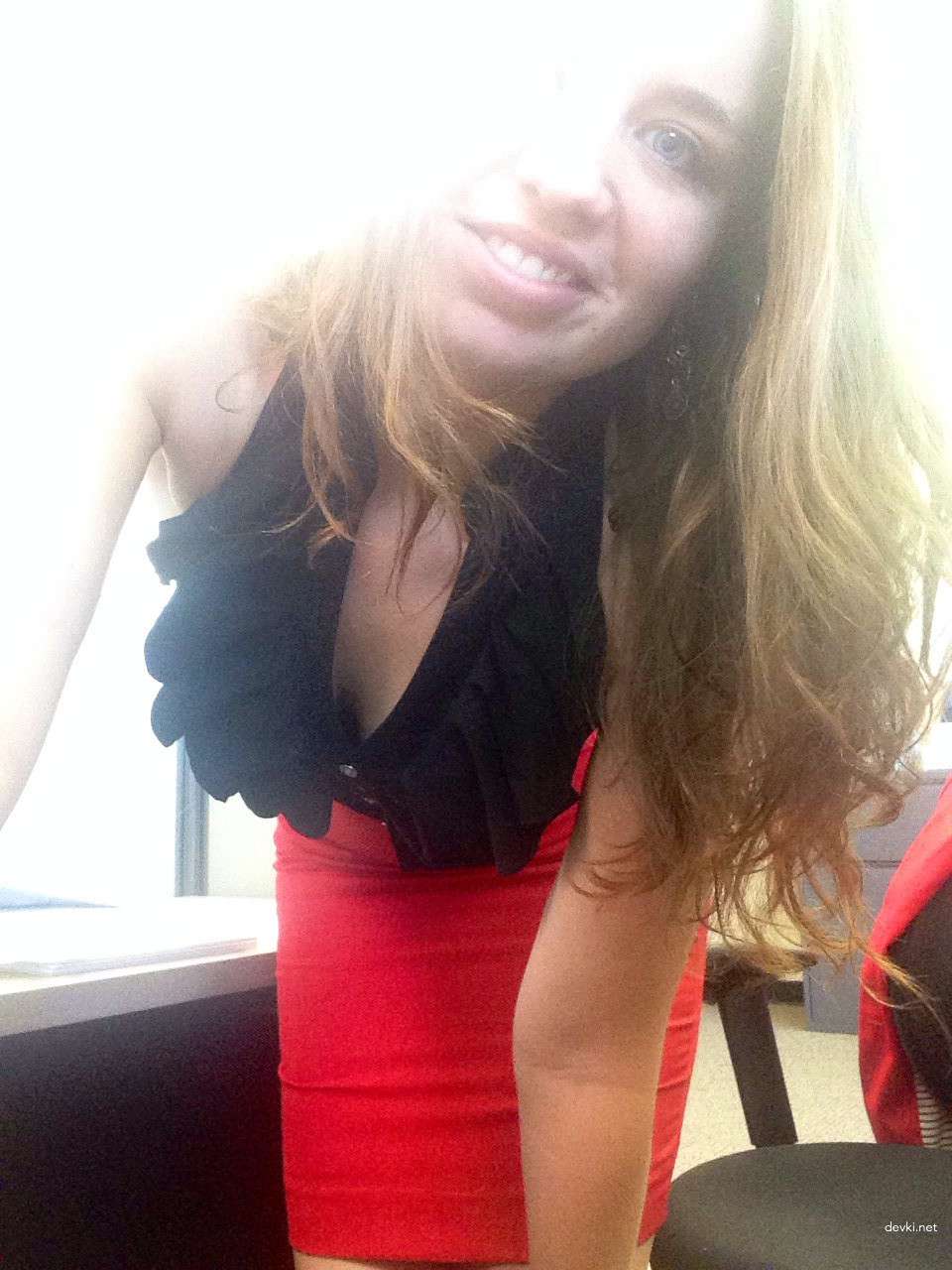 Шатенка дня: работа - не волк