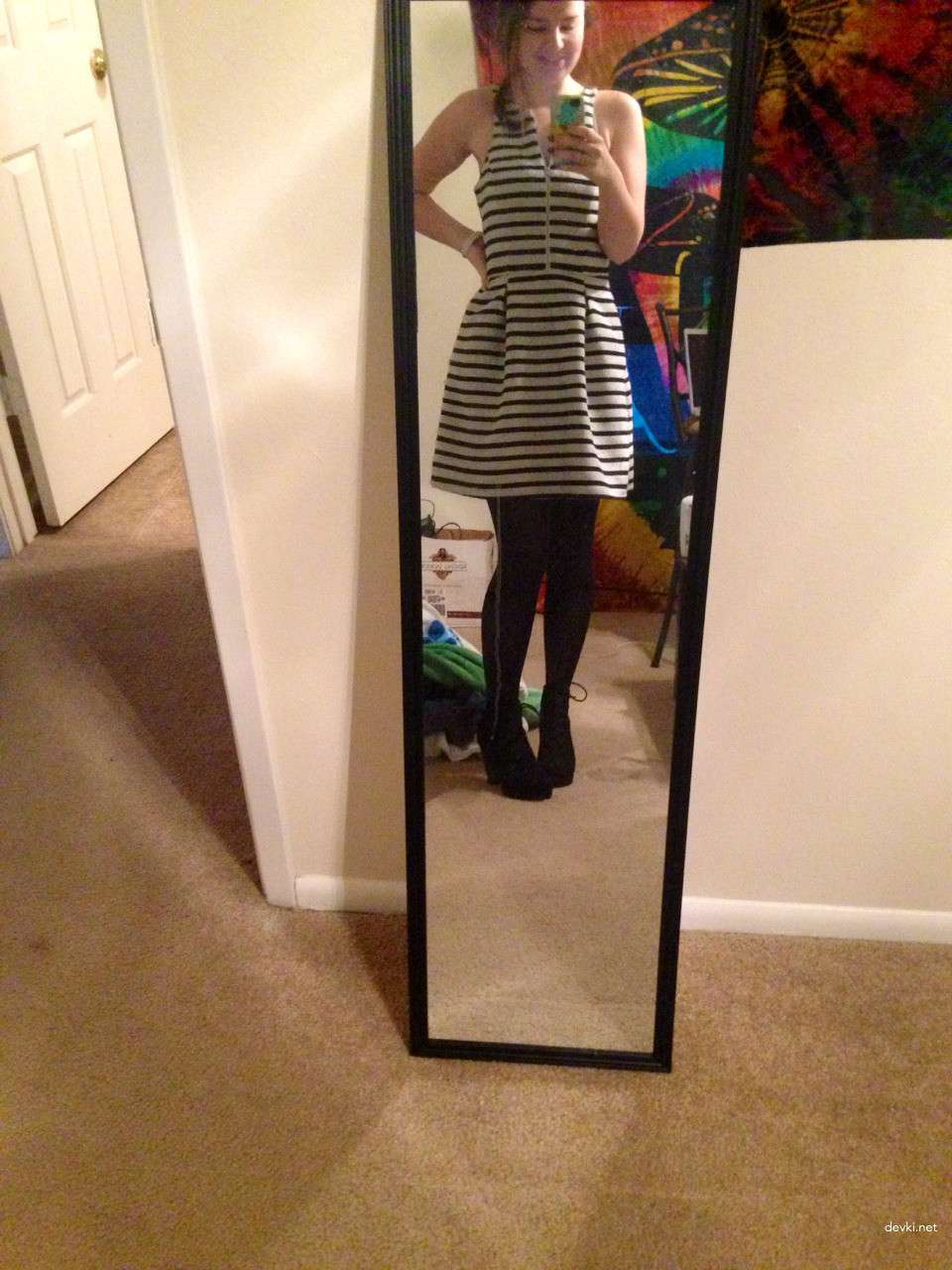 Шатенка дня: работа - не волк