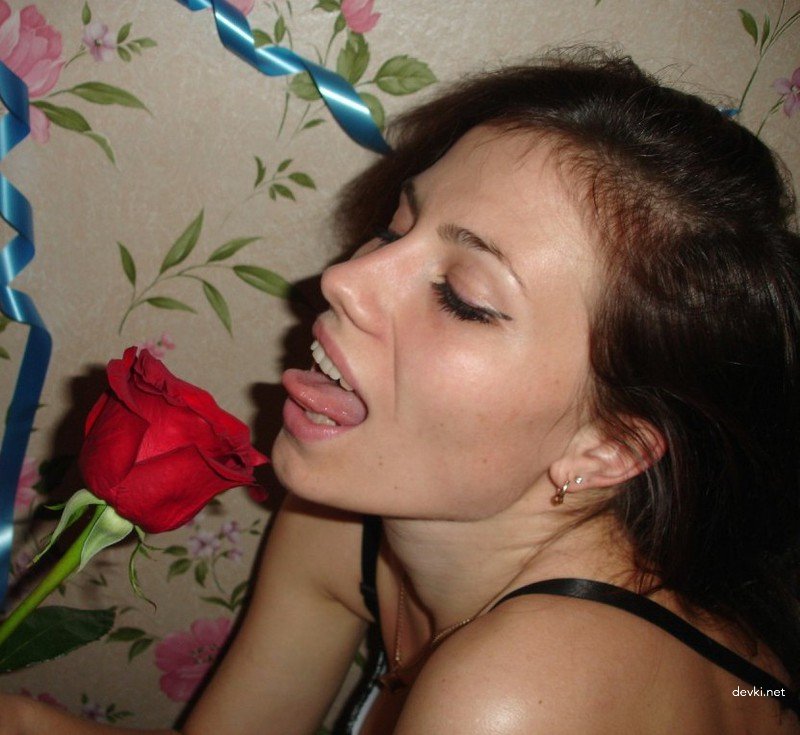 Шатенка дня: love is...