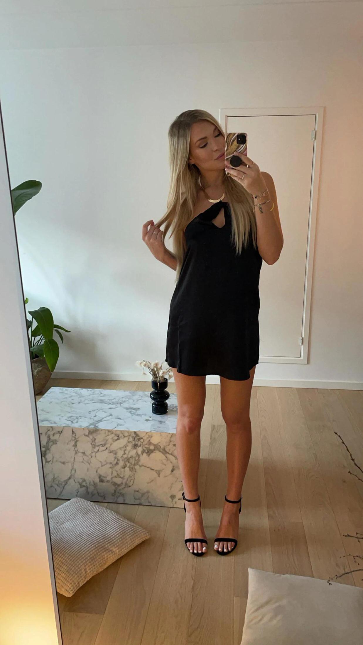 Блондинка дня: after party