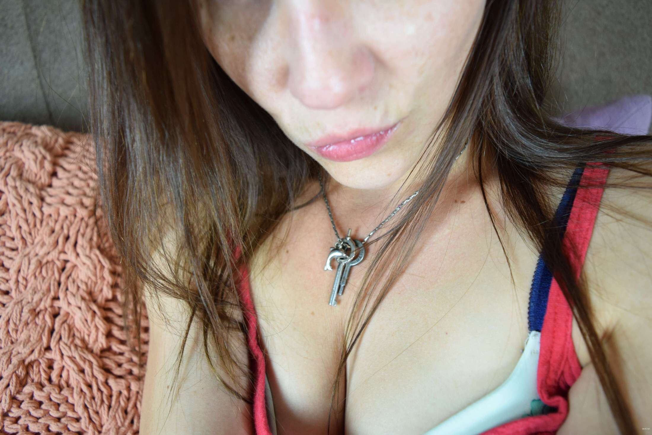 Шатенка дня: сейчас или никогда