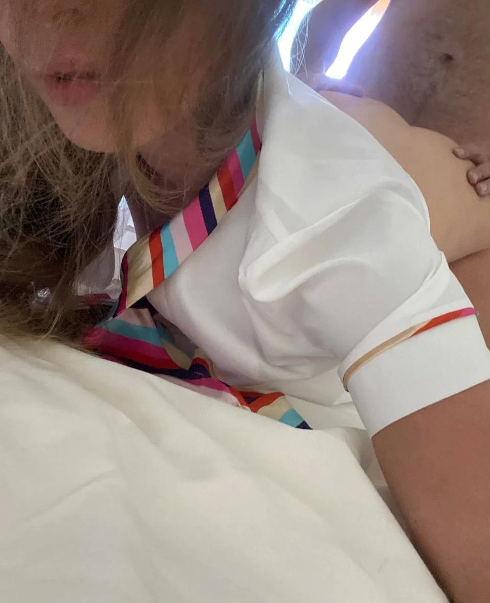 Блондинка дня: стюардесса по имени Жанна