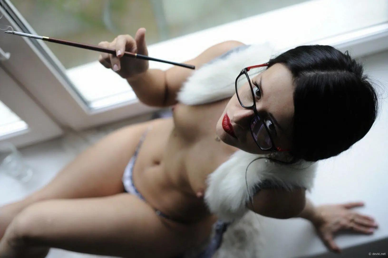 Брюнетка дня: банный день