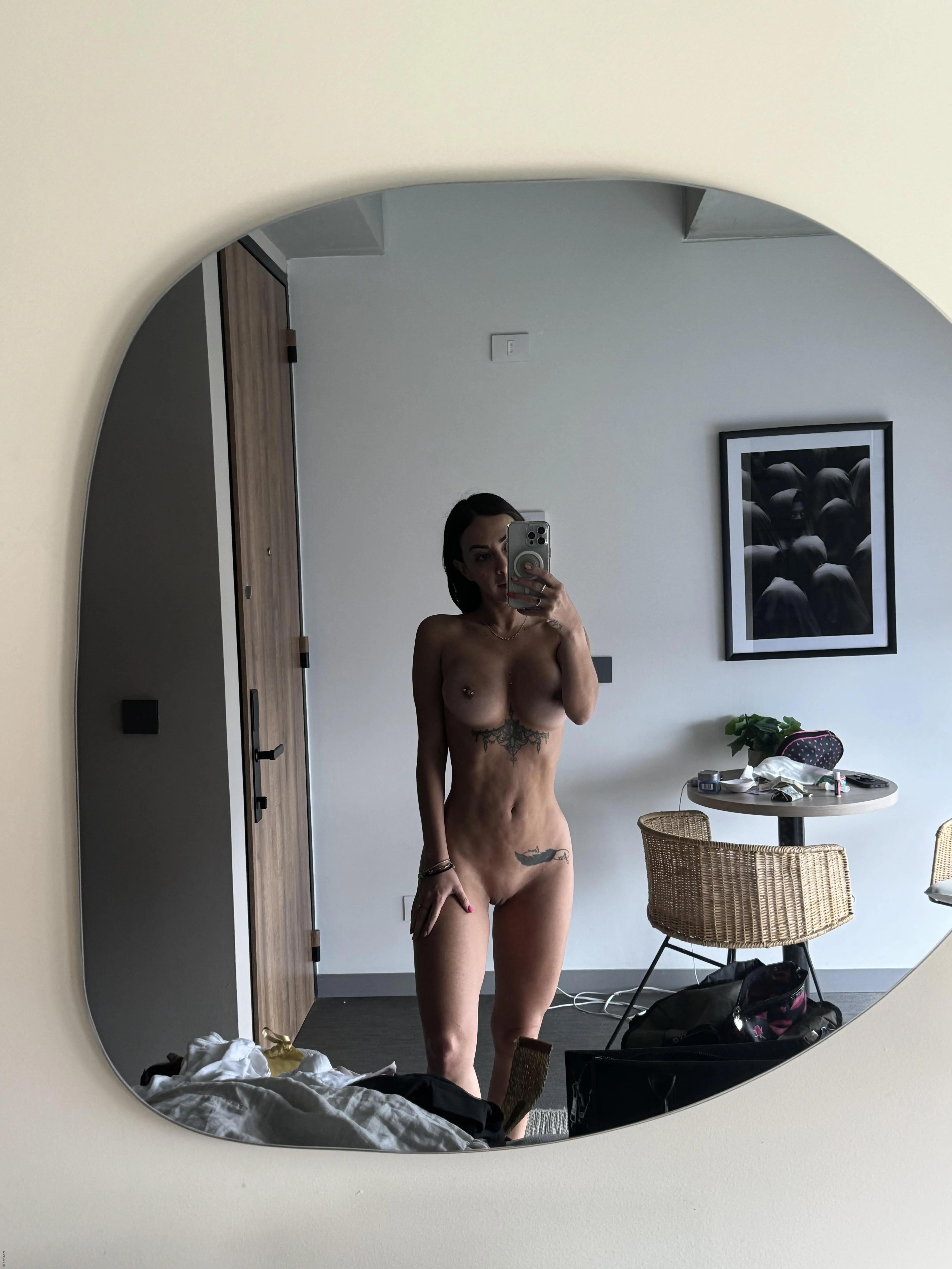 Шатенка дня: наличие отсутствия