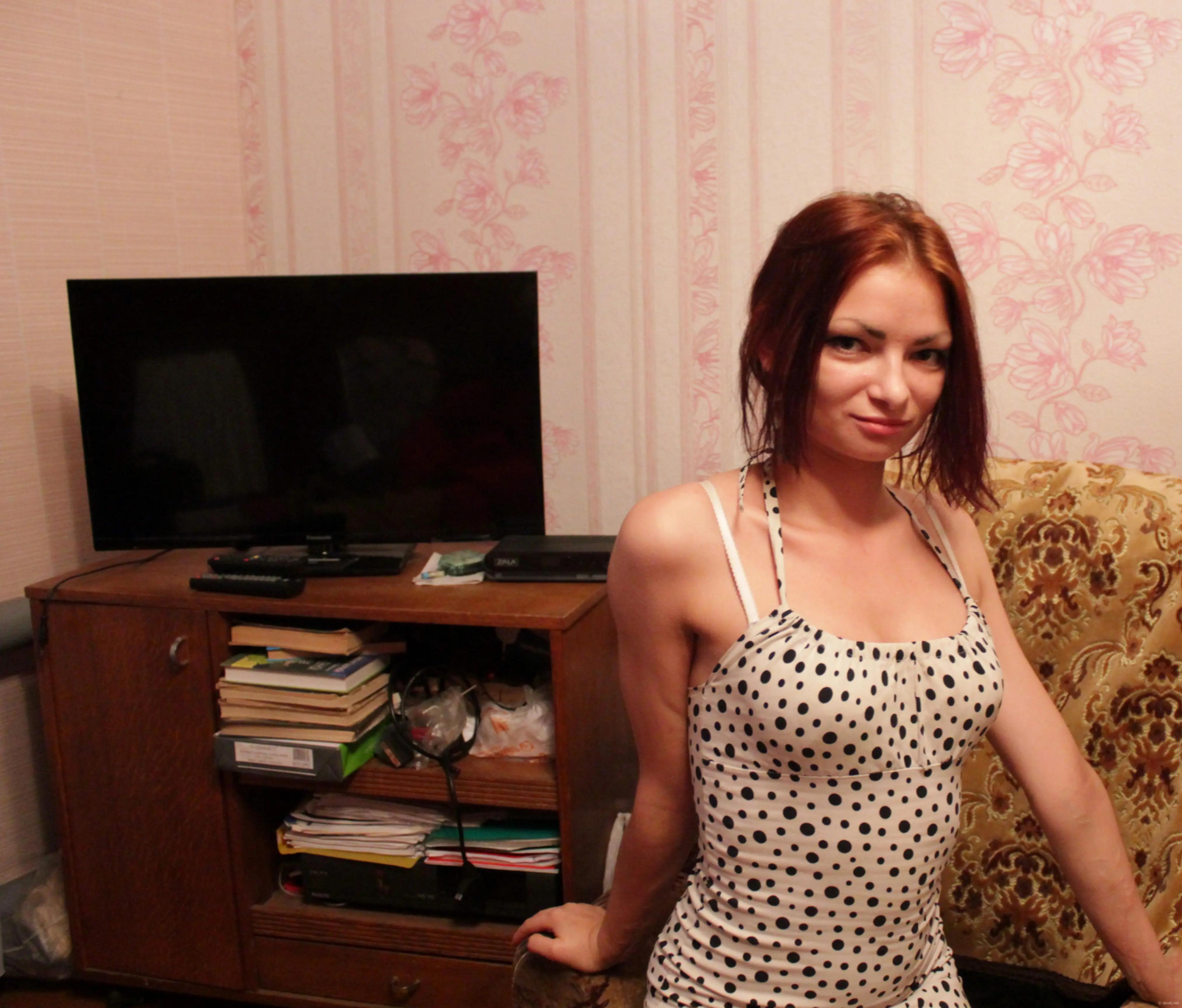 Шатенка дня: Paramount Pictures не представяет….