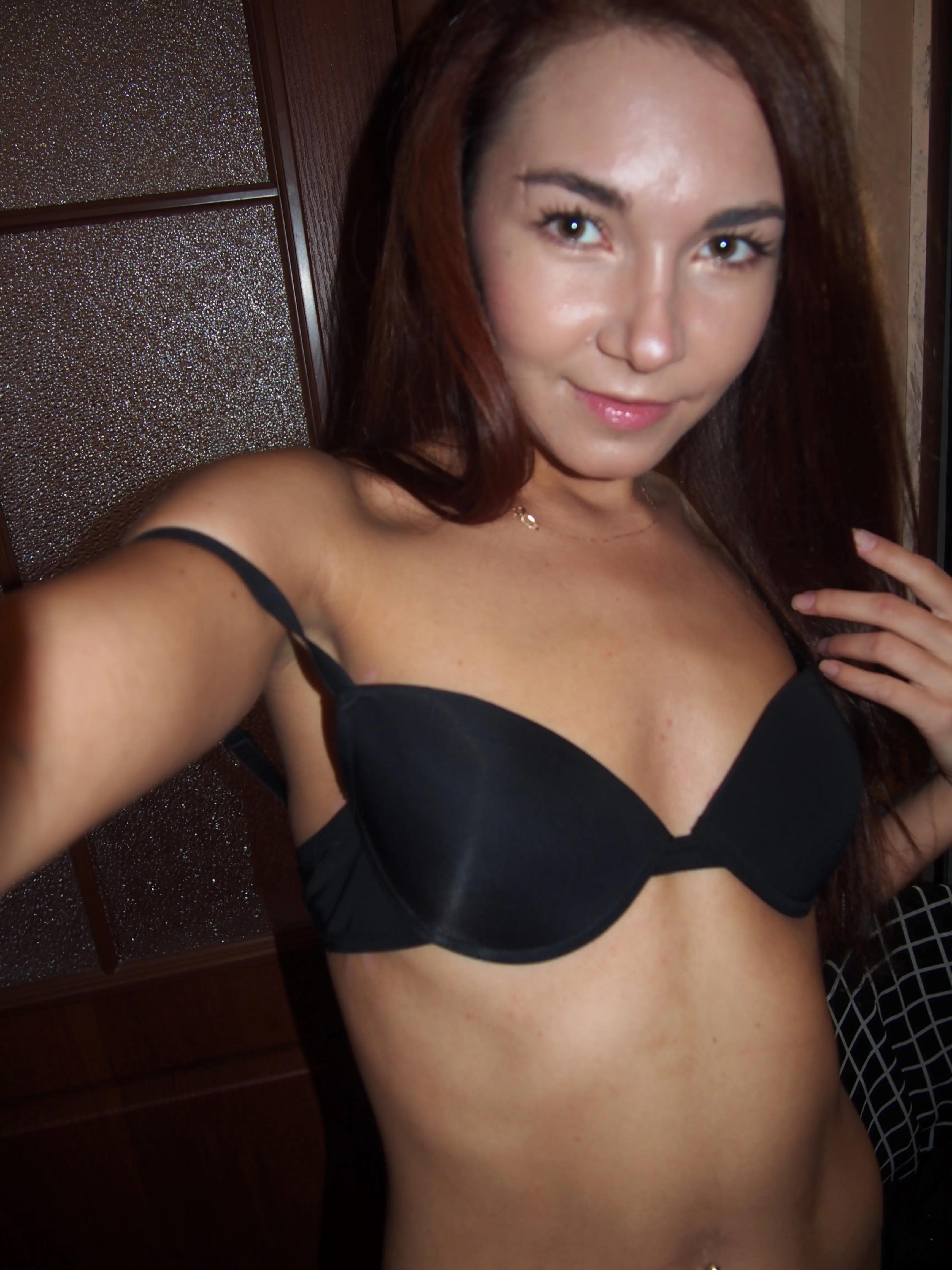 Шатенка дня: гипноз желаний