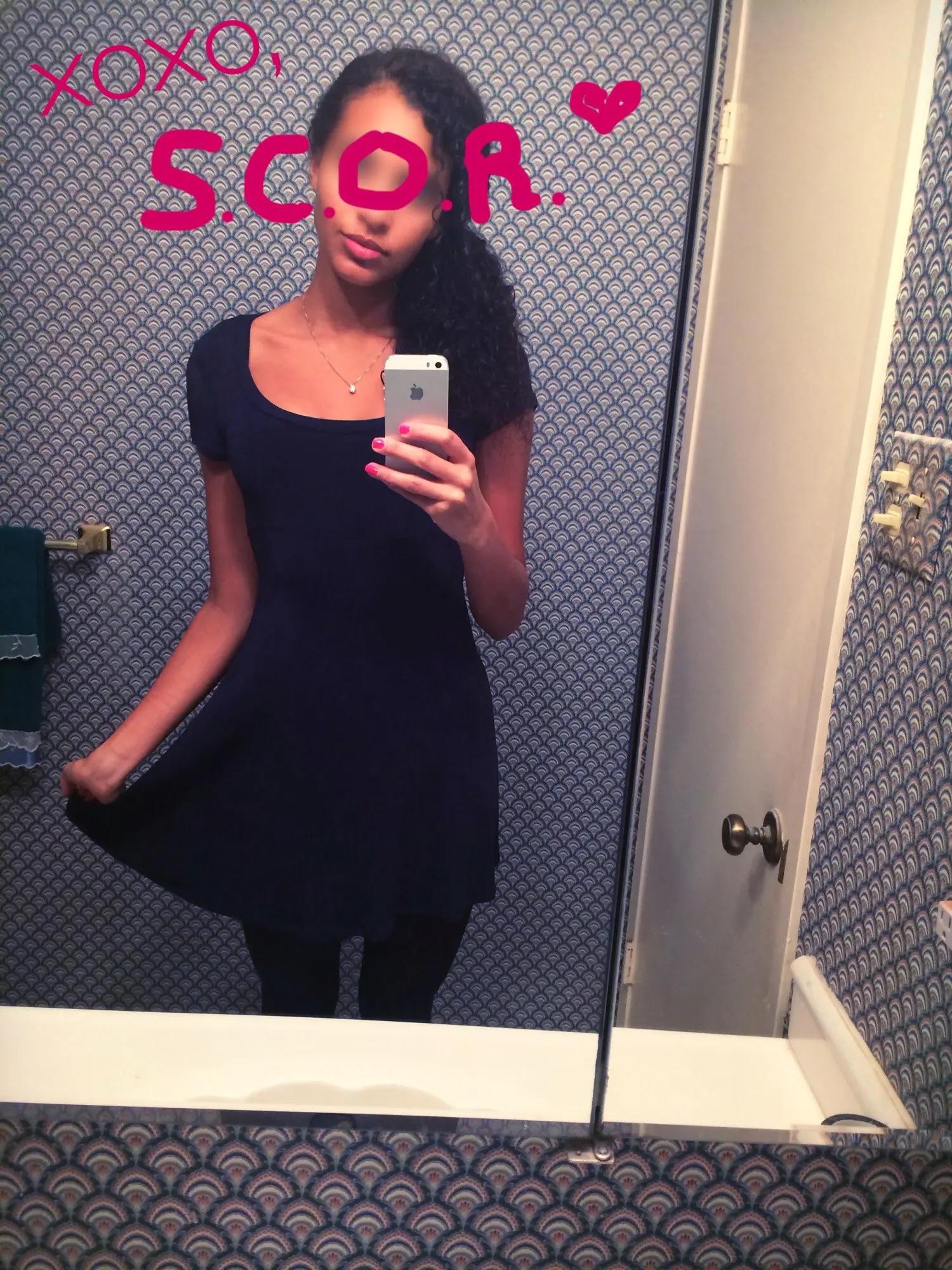 Брюнетка дня: солдат желаний