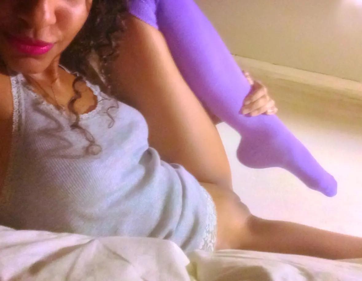 Брюнетка дня: солдат желаний